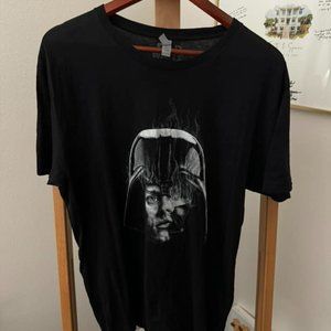 Star Wars SKYWALKER SHADOW BLACK TEE